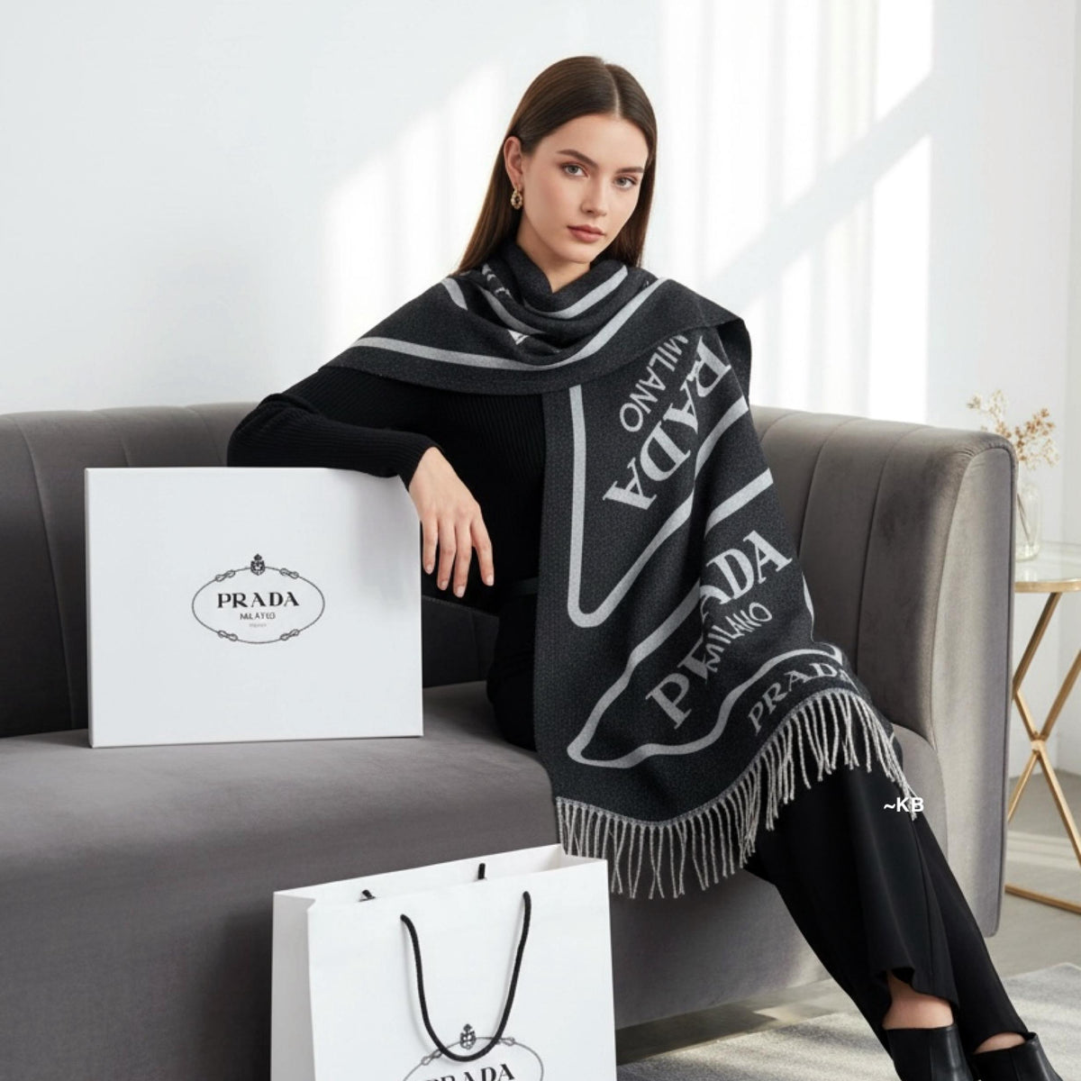 AMAZING MILANO REVERSIBLE SIGNATURE SCARF😍