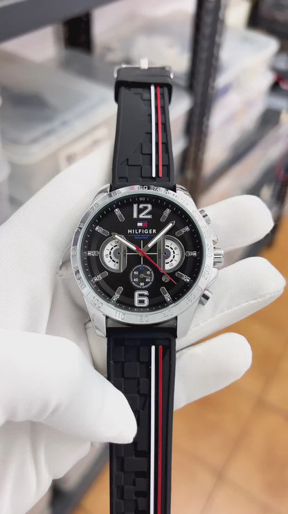 AMAZING HILFIGER STAINLESS STEEL SILVER CASE