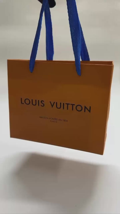 AMAZING VUITTON FALL IN LOVE EARRING