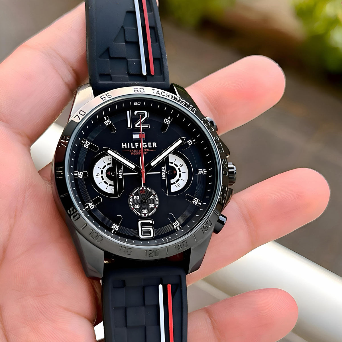 AMAZING HILFIGER STAINLESS STEEL SILVER CASE
