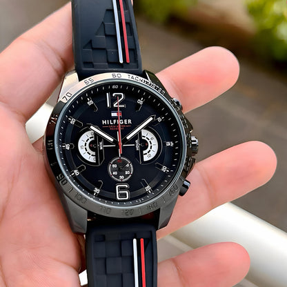 AMAZING HILFIGER STAINLESS STEEL SILVER CASE