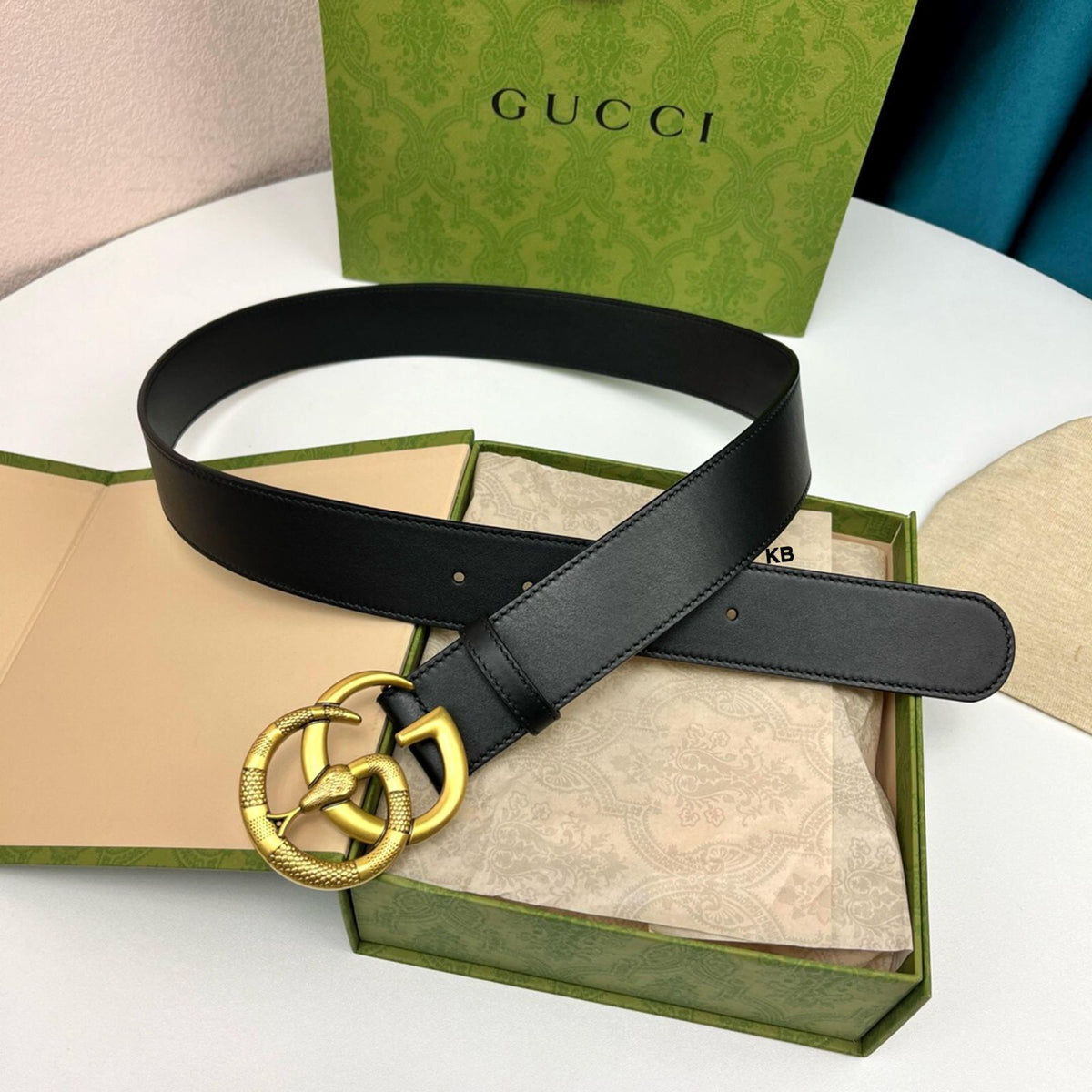 AMAZING SNAKE BELT WITH GOLDEN BUCKLE😍*