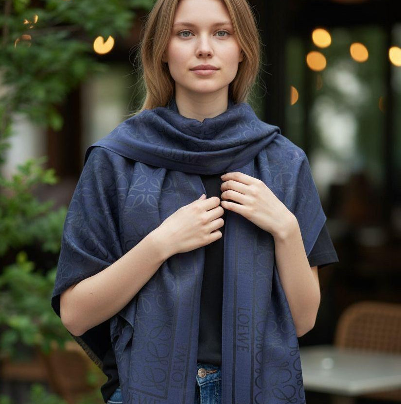 AMAZING SEMI-WOOLLEN STOLE😍*