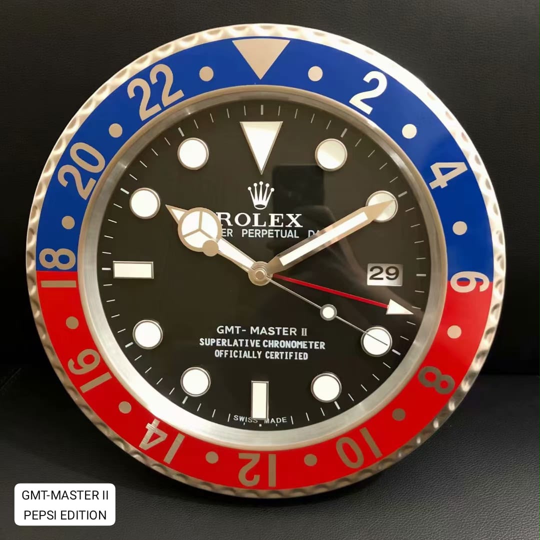AMAZING GMT WALL CLOCK