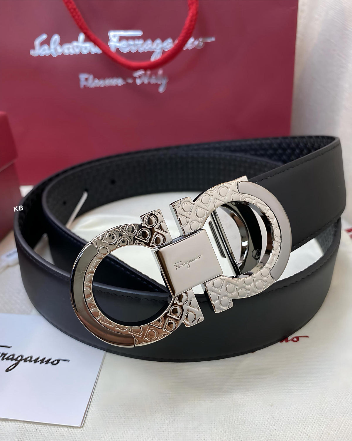 AMAZING FERAGAMO INITIAL EMBOSSED LEATHER BELT😍*
