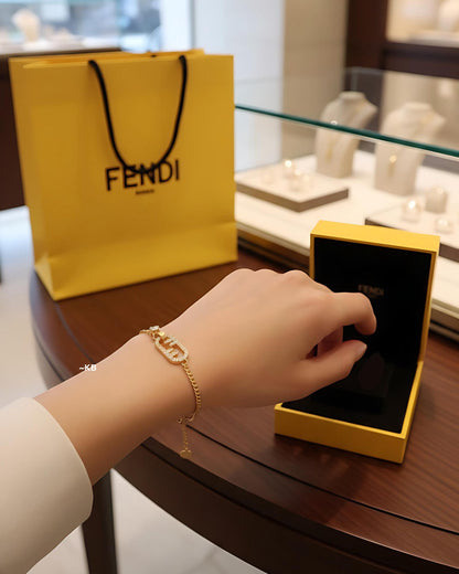 AMAZING O’LOCK BRACELET😍*