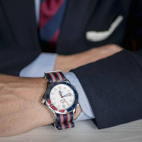 AMAZING SEAMSTER COMMANDER  007 MEN'S WATCH