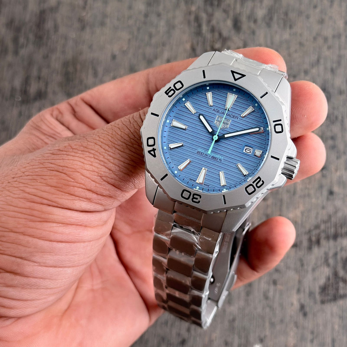 AMAZING HEUER AQUARACER 200 MEN’S WATCH