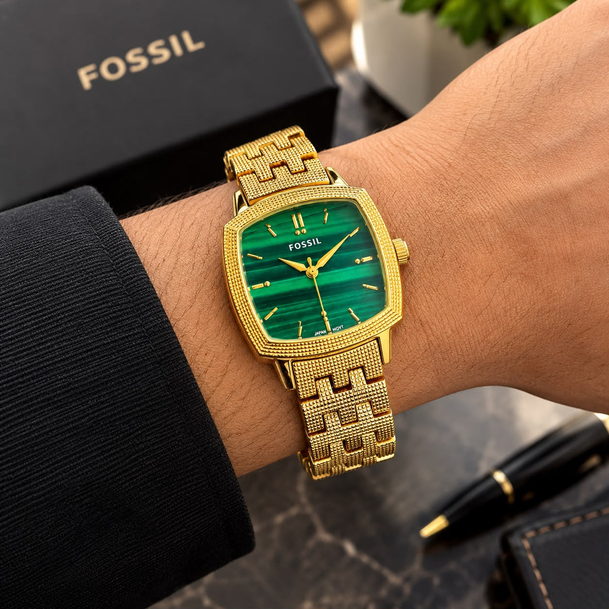 AMAZING FOSSIL LADIES WATCH