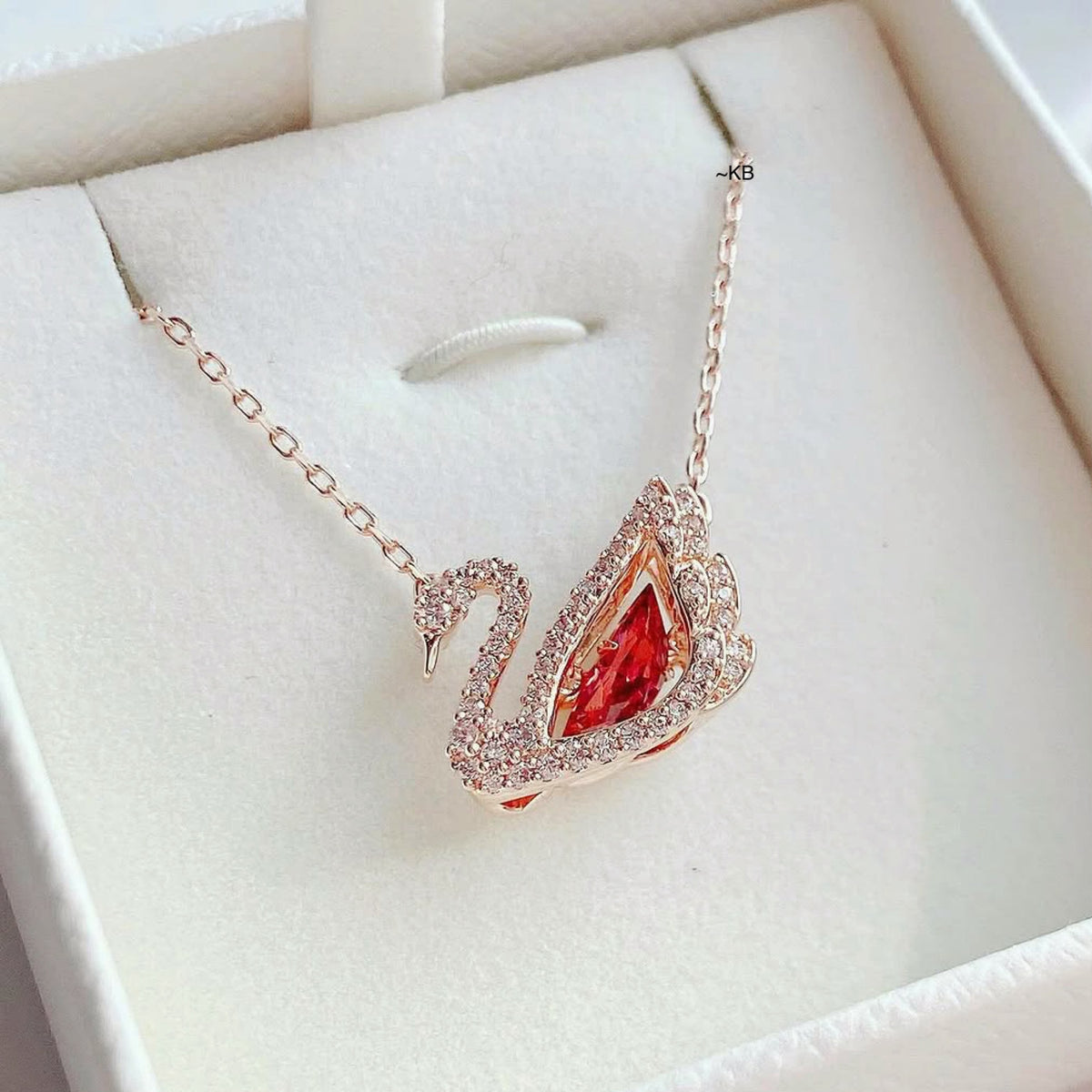 AMAZING RED DANCING SWAN NECKLACE😍*