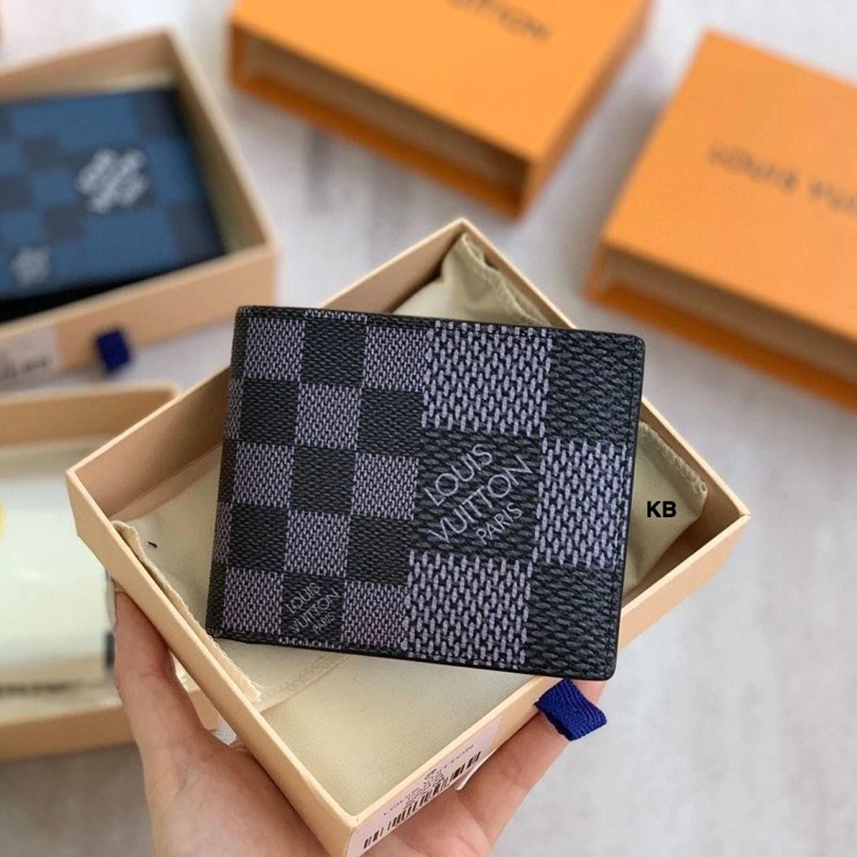 AMAZING VUITTON WALLET