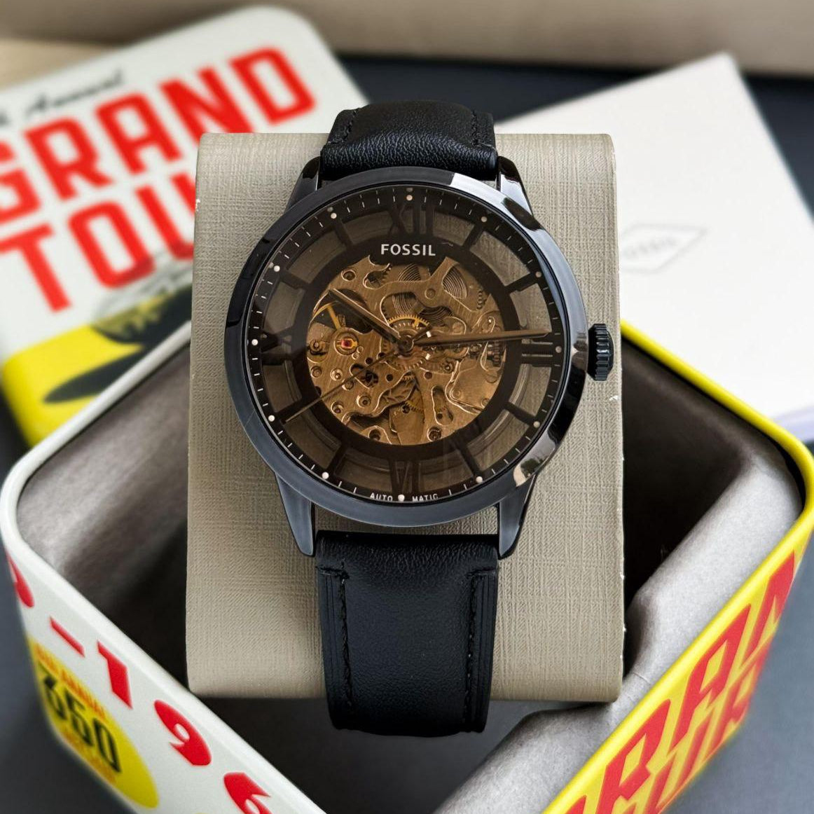 AMAZING FOSSIL CATALOGUE MODELS MEN'S WATCH