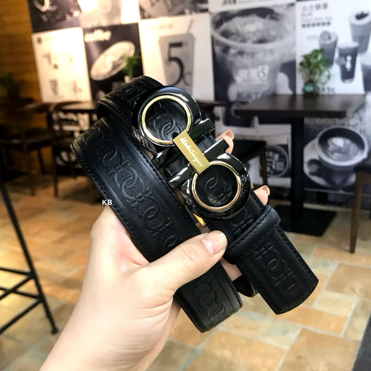 AMAZING FERAGAMO INITIAL LEATHER BELT