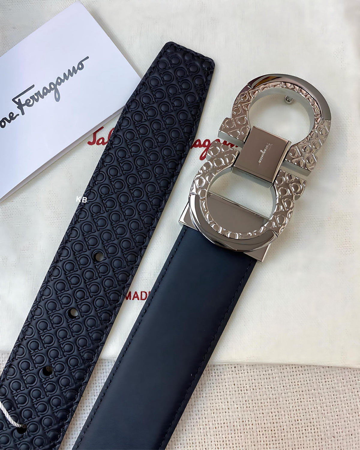 AMAZING FERAGAMO INITIAL EMBOSSED LEATHER BELT😍*