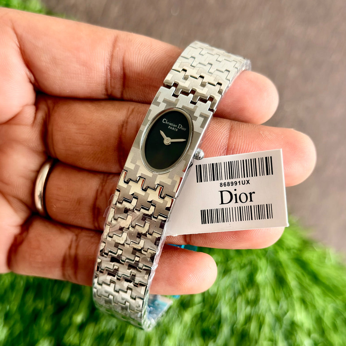 Amazing _Christian Dior8
For Women Watch