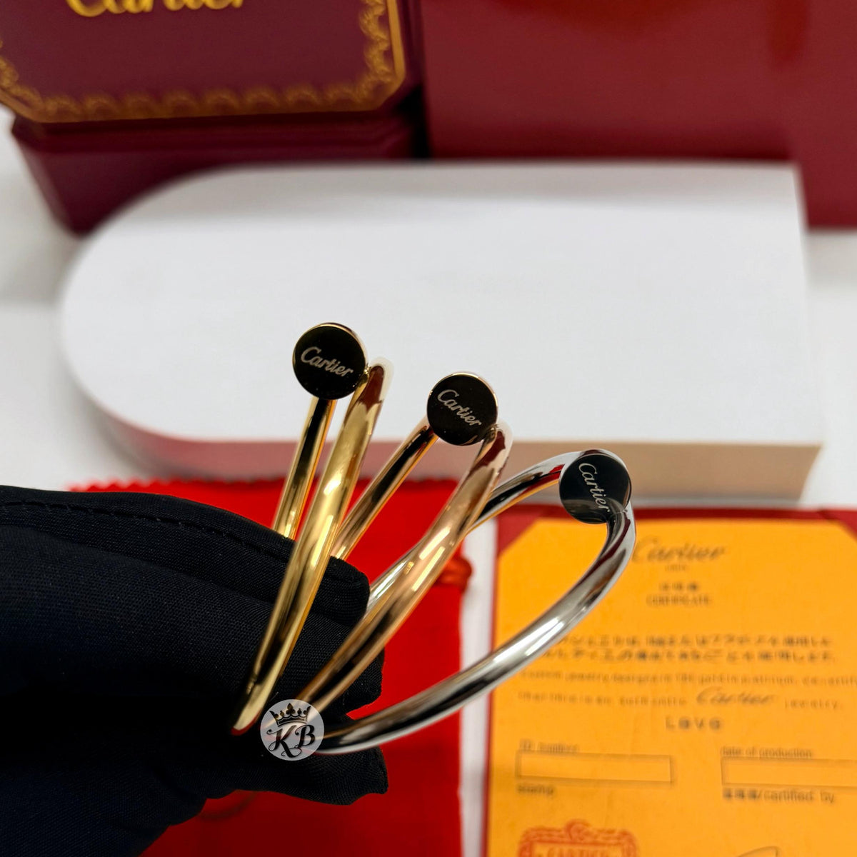 AMAZING JUSTE UN CLOU BRACELET