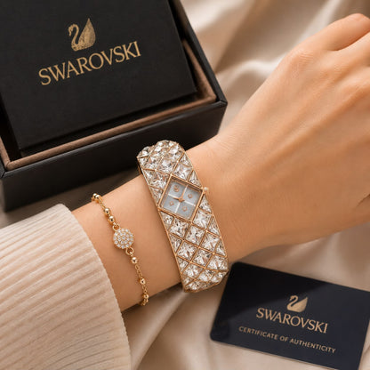 AMAZING For Women
CURIOSA CRYSTAL BANGLE